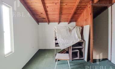 VENTA CASA 4 AMBIENTES CON PISCINA CLIMATIZADA Y QUINCHO EN LA MEJOR ZONA RESIDENCIAL DE RANELAGH