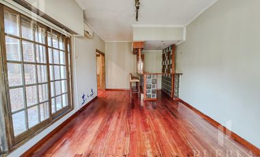 VENTA CASA 4 AMBIENTES CON PISCINA CLIMATIZADA Y QUINCHO EN LA MEJOR ZONA RESIDENCIAL DE RANELAGH