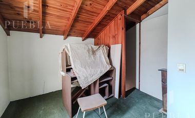 VENTA CASA 4 AMBIENTES CON PISCINA CLIMATIZADA Y QUINCHO EN LA MEJOR ZONA RESIDENCIAL DE RANELAGH