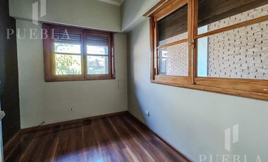 VENTA CASA 4 AMBIENTES CON PISCINA CLIMATIZADA Y QUINCHO EN LA MEJOR ZONA RESIDENCIAL DE RANELAGH