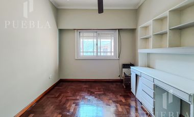 VENTA CASA 4 AMBIENTES CON PISCINA CLIMATIZADA Y QUINCHO EN LA MEJOR ZONA RESIDENCIAL DE RANELAGH