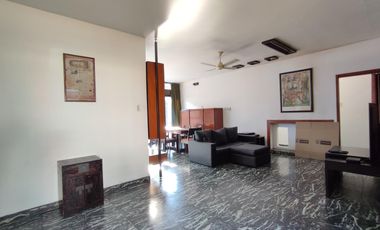 Casa 4 ambientes con cochera en venta en Quilmes