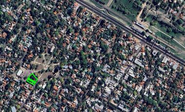 Casa en venta - 4 Dormitorios 3 Baños - Cochera - 1.464Mts2 - City Bell, La Plata