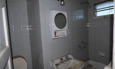 Casa en venta - 4 Dormitorios 3 Baños - Cochera - 1.464Mts2 - City Bell, La Plata