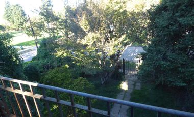 Casa en venta - 4 Dormitorios 3 Baños - Cochera - 1.464Mts2 - City Bell, La Plata