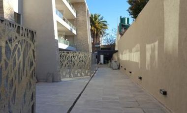 Departamento a la Venta de gran categoría de 2 Ambientes en la mejor calle de Adrogué