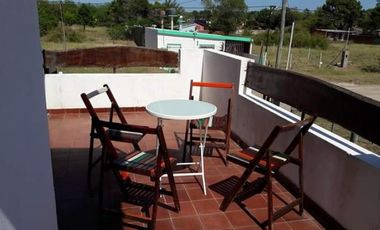 Casas en venta - 6 Dormitorios 6 Baños - 400Mts2 - Las Toninas