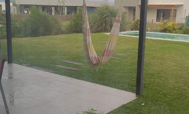 Casa en Alquiler 4 Amb - C.C Manuel Belgrano, Ing. Maschwitz