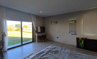 Casa en Alquiler 4 Amb - C.C Manuel Belgrano, Ing. Maschwitz