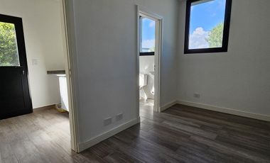 Casa en  venta en San Matías a la laguna 4 dormitorios pileta a estrenar 8187