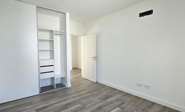 Casa en  venta en San Matías a la laguna 4 dormitorios pileta a estrenar 8187