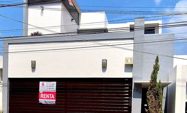 Casa de 3 recamaras AMUEBLADA en Villa de Alvarez, Colima