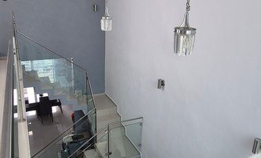 Casa de 3 recamaras AMUEBLADA en Villa de Alvarez, Colima