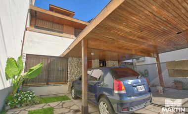 Casa olivos 4 ambientes cochera jardin pileta