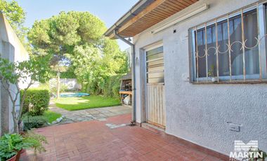 Casa olivos 4 ambientes cochera jardin pileta