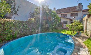 Casa olivos 4 ambientes cochera jardin pileta