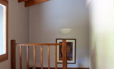 Casa con excelente vista en  Llao Llao!