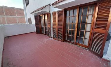 Departamento en venta - 2 Dormitorios 2 Baños - Cochera - 131Mts2 - Mar de Ajó