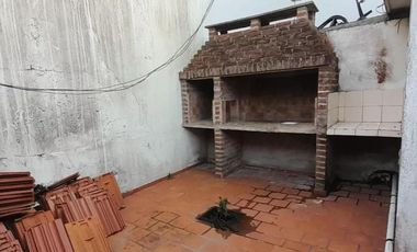 Departamento en venta - 2 Dormitorios 2 Baños - Cochera - 131Mts2 - Mar de Ajó