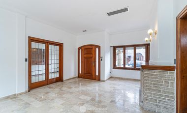 Alquiler - Uso Profesional - Zona La Perla