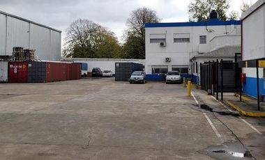 Excelente Depoisito en Centro Multiclientes