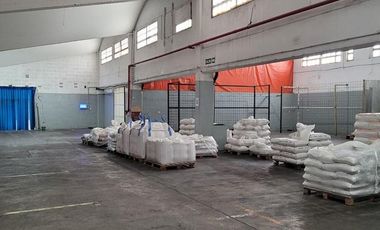 Excelente Depoisito en Centro Multiclientes