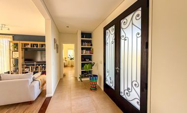 CASA EN VENTA A LA LAGUNA EN VILLANUEVA SAN BENITO