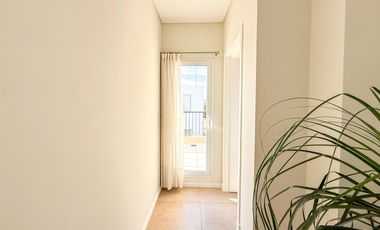 CASA EN VENTA A LA LAGUNA EN VILLANUEVA SAN BENITO