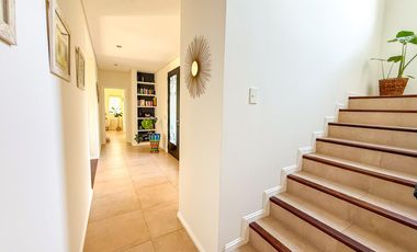 CASA EN VENTA A LA LAGUNA EN VILLANUEVA SAN BENITO