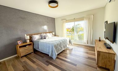 CASA EN VENTA A LA LAGUNA EN VILLANUEVA SAN BENITO