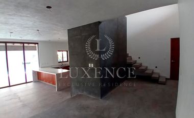 Casa en Venta, Paraiso Country Club