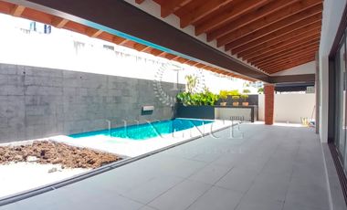 Casa en Venta, Paraiso Country Club