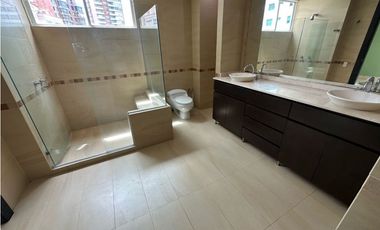 APARTAMENTO EN VENTA EN EL GOLF BARRANQUILLA EN VENTA. DE LUJO. VISTA AL RIO