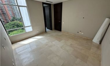 APARTAMENTO EN VENTA EN EL GOLF BARRANQUILLA EN VENTA. DE LUJO. VISTA AL RIO