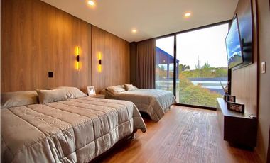 Venta Casa Campestre Infinity Pool Parcelacion Alto Palmas Envigado
