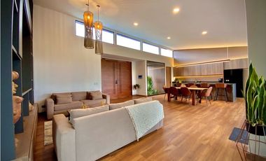 Venta Casa Campestre Infinity Pool Parcelacion Alto Palmas Envigado