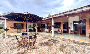 Vendo Casa Campestre en El Retiro Antioquia