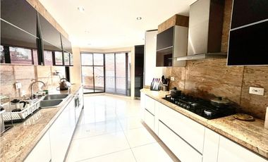 VENTA PENTHOUSE CHICO NAVARRA EN 1 SOLO NIVEL, EDIFICIO AUTOMATIZADO