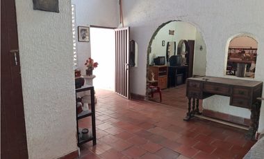 ESPECTACULAR PREDIO GUATIGUARA