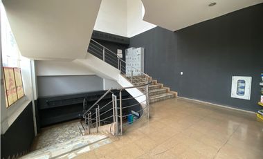 SE ARRIENDA LOCALES  EN ZIPAQUIRA AVENIDA CARRERA 15 CON CUARTA.