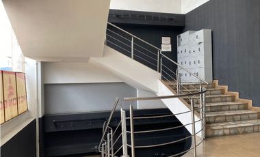 SE ARRIENDA LOCALES  EN ZIPAQUIRA AVENIDA CARRERA 15 CON CUARTA.