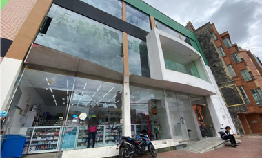 SE ARRIENDA LOCALES  EN ZIPAQUIRA AVENIDA CARRERA 15 CON CUARTA.