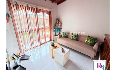 Venta de Casa en Unidad Semi-Cerrada – La Ceja