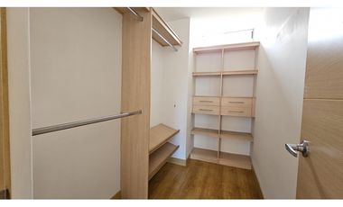 Venta de apartamento El Poblado, Santa María de los ngeles, Amplio