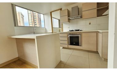 Venta de apartamento El Poblado, Santa María de los ngeles, Amplio