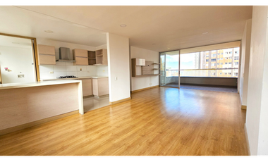 Venta de apartamento El Poblado, Santa María de los ngeles, Amplio