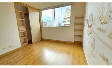 Venta de apartamento El Poblado, Santa María de los ngeles, Amplio