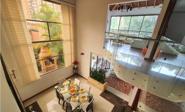 Casa en renta Sabaneta, sector Las Lomitas