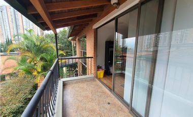 Casa en renta Sabaneta, sector Las Lomitas