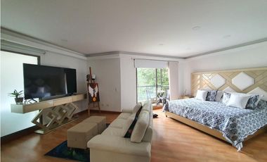 Casa en renta Sabaneta, sector Las Lomitas